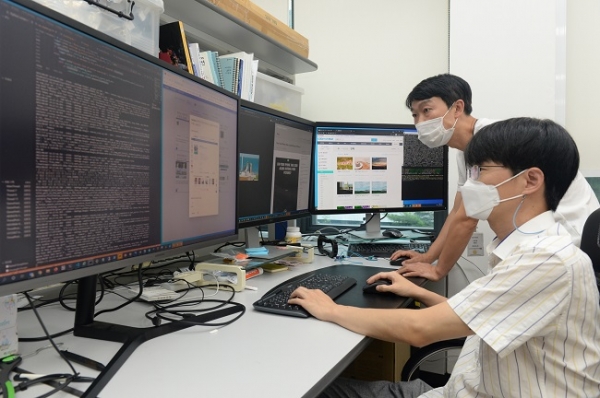 한국전자통신연구원 연구진이 AI를 적용한 유해 웹사이트 자동수집 기술을 고도화했다. (사진=ETRI)
